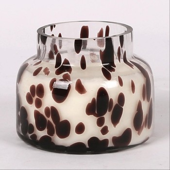 شمعة زجاجية معطرة