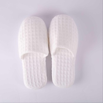 Amaya Slippers XL White