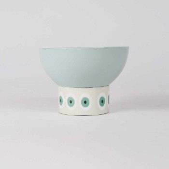 Serving bowl with base