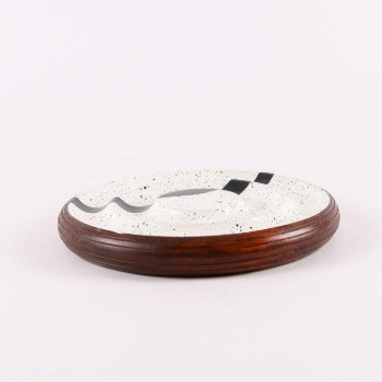 Wooden serving plate