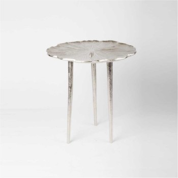 Metal leaf side table from Oro