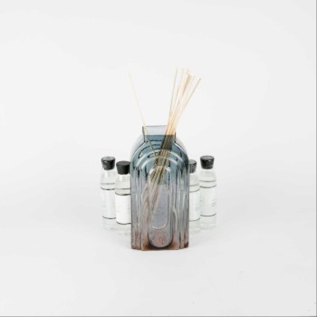 موزع عطور نوار