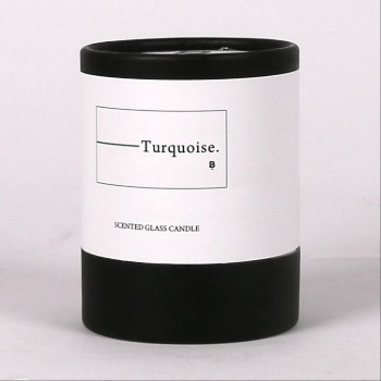 شمعة زجاجية معطرة