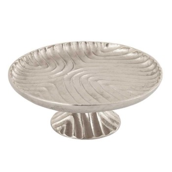 Metal cake stand from Oro