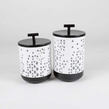 Box with Lid witjh Tera