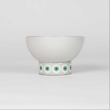 Serving bowl with base