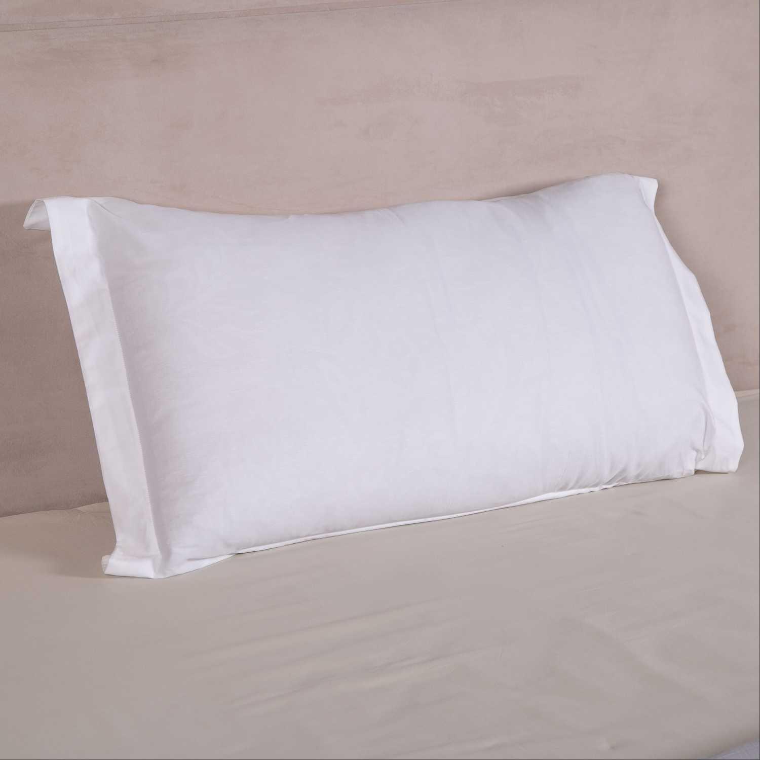 

milana pillow cover set white