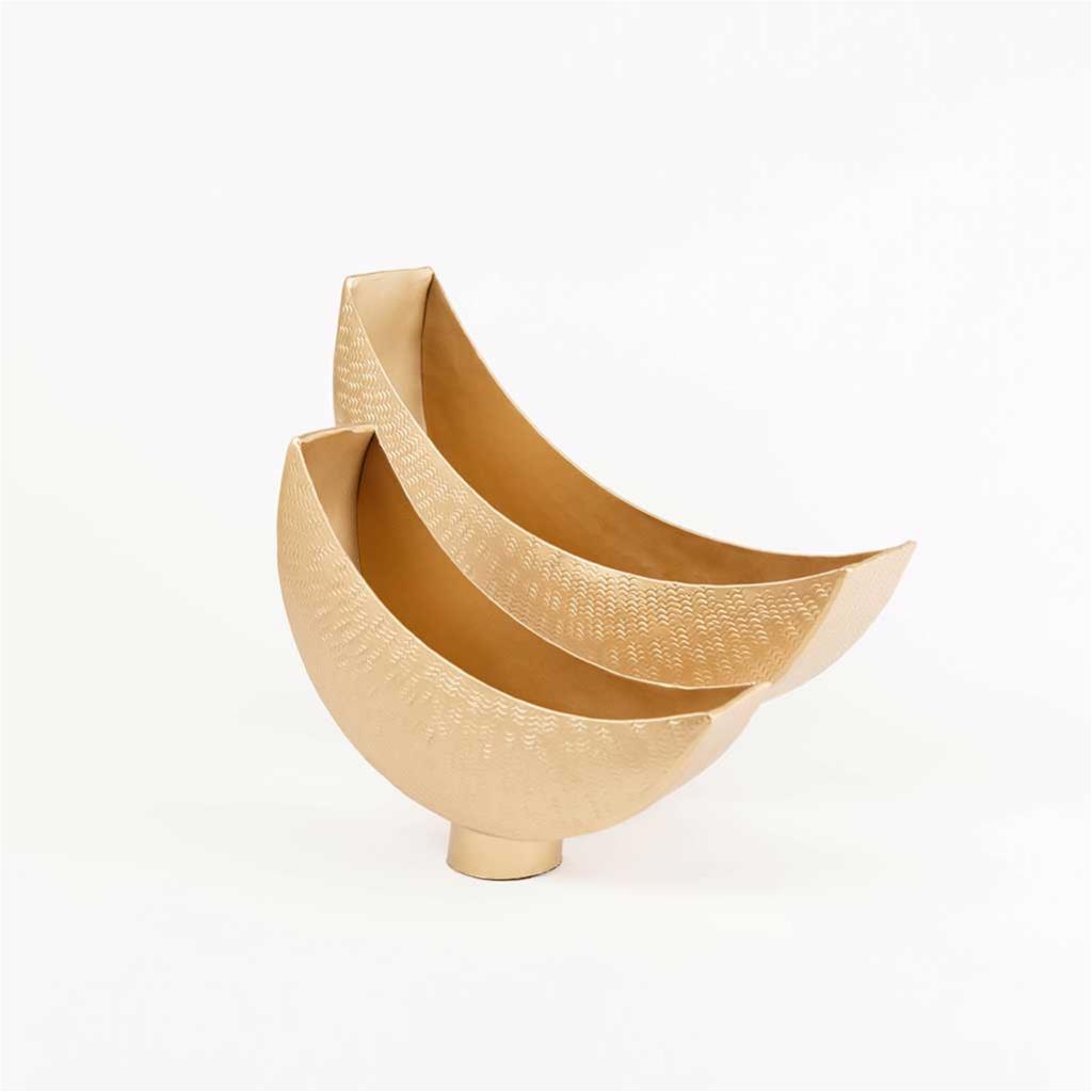 Crescent serving bowl from Oro