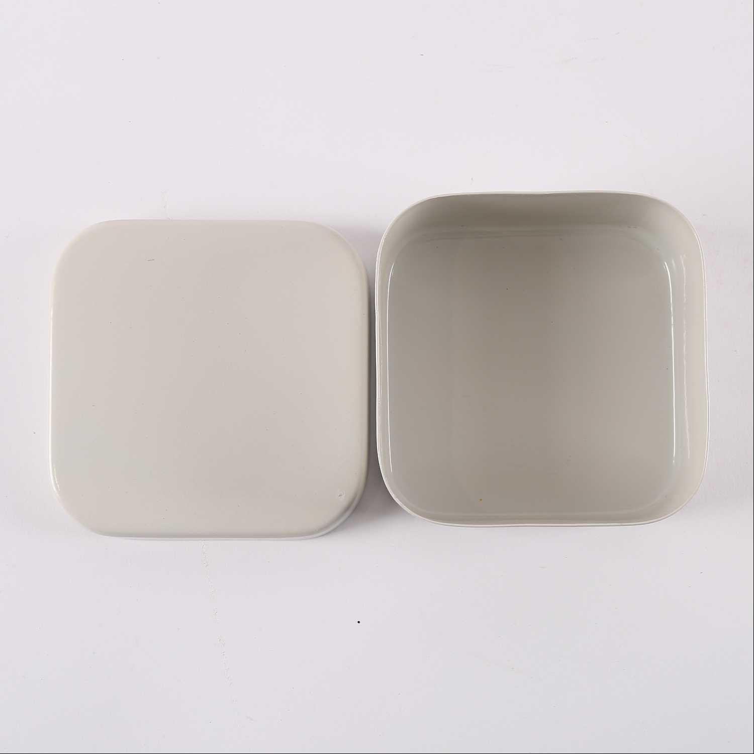 Square Box