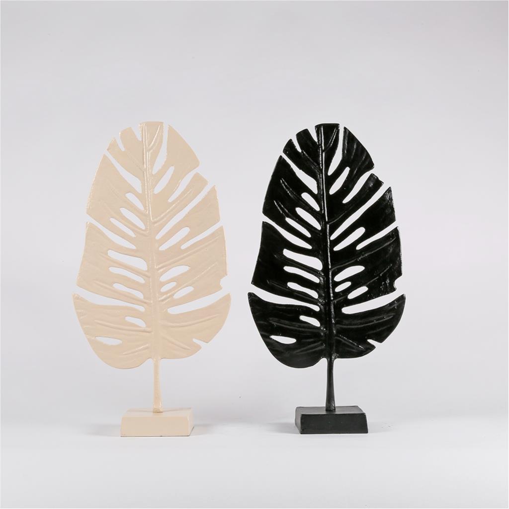 Metal leaf stand decor