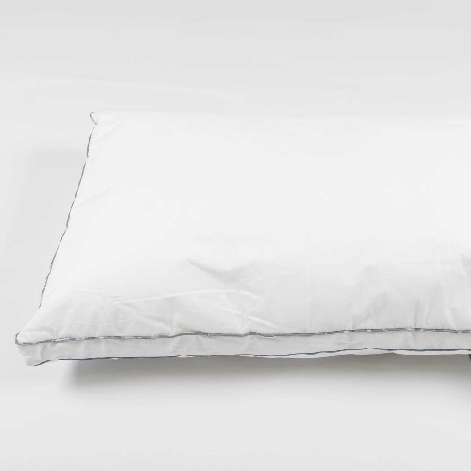 وسادة ناعمة - أبيض