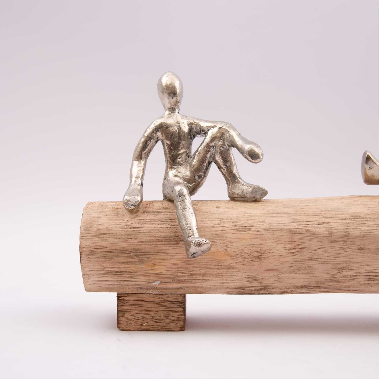 Figure of Viola
