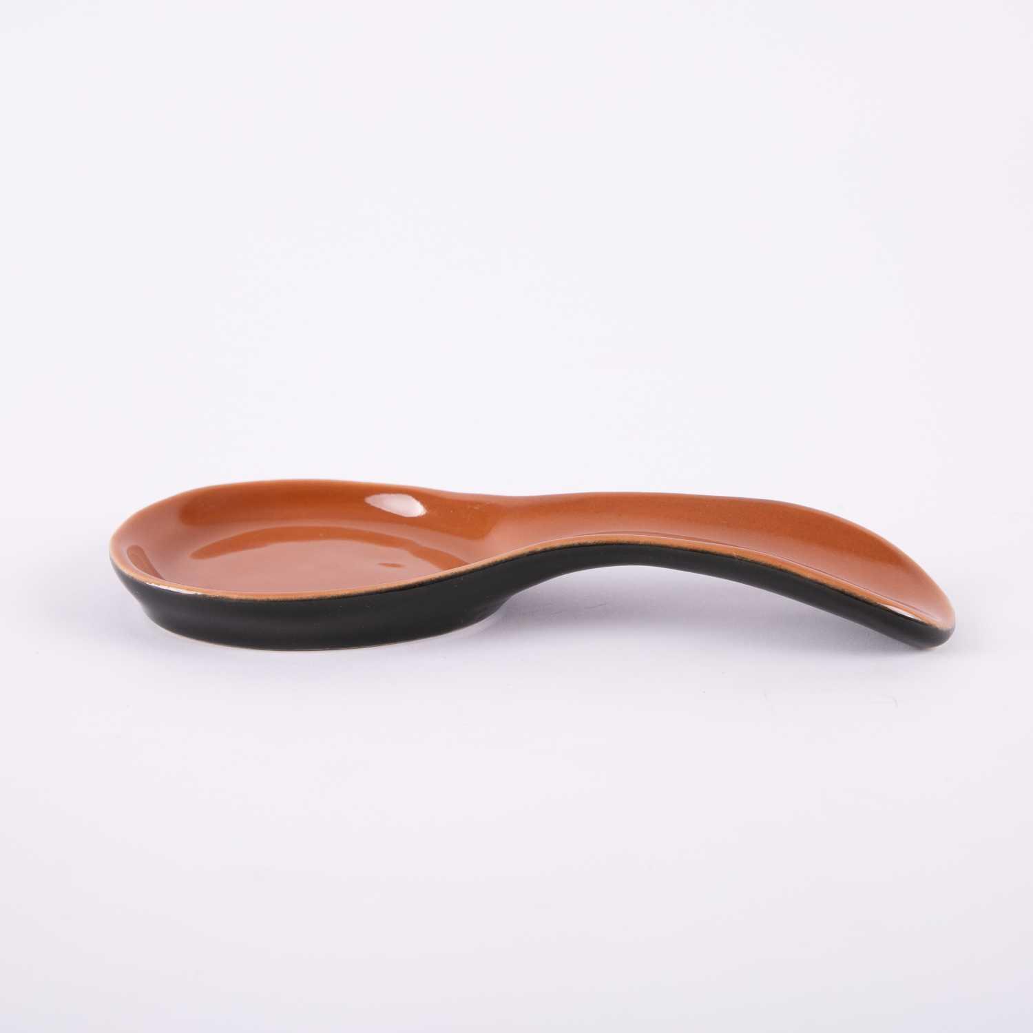 

spoon rest from amaya