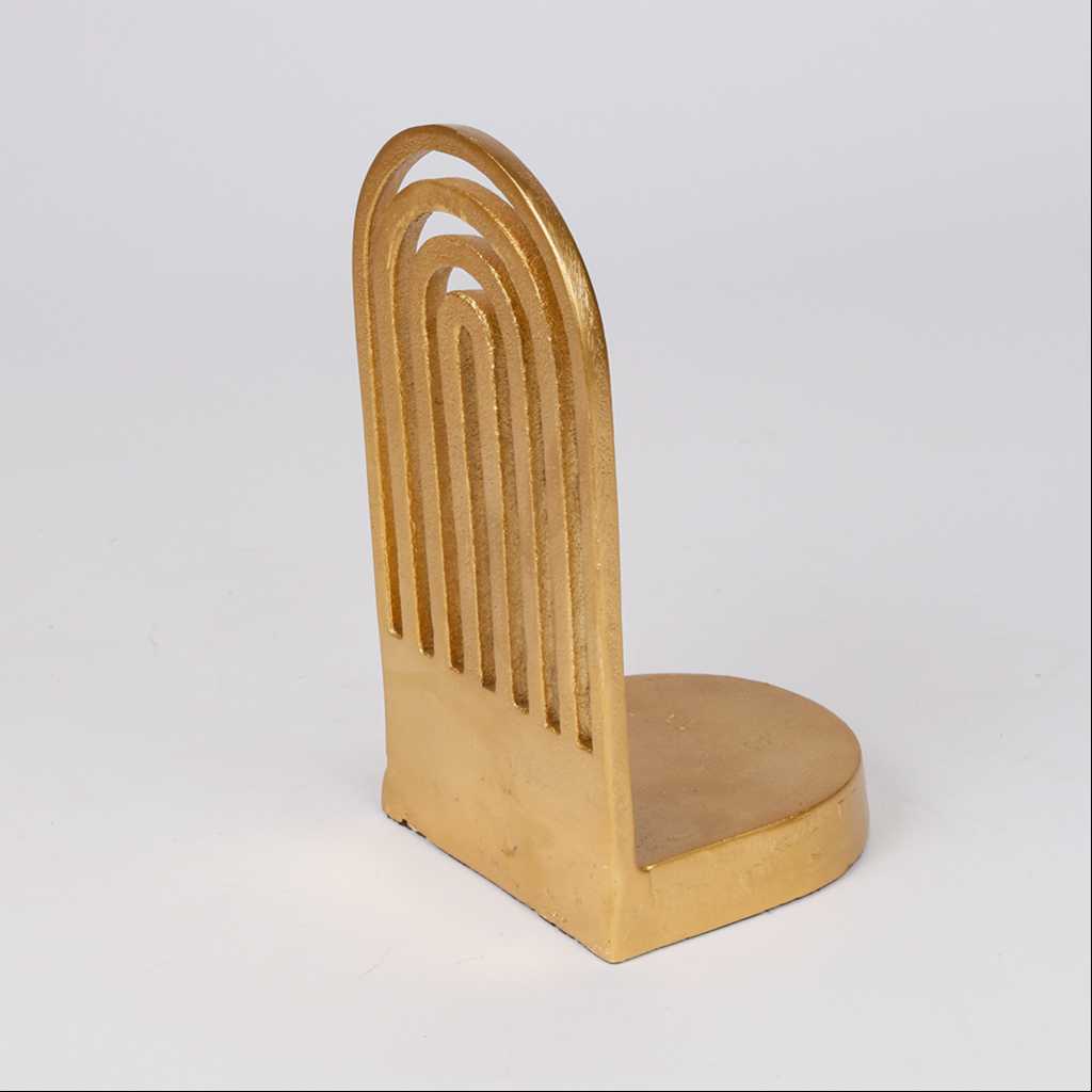 Metal stand decor