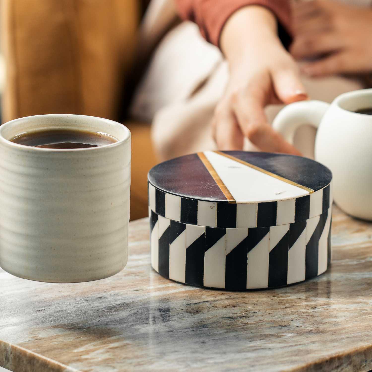 Storage Box Round - White & Black -S