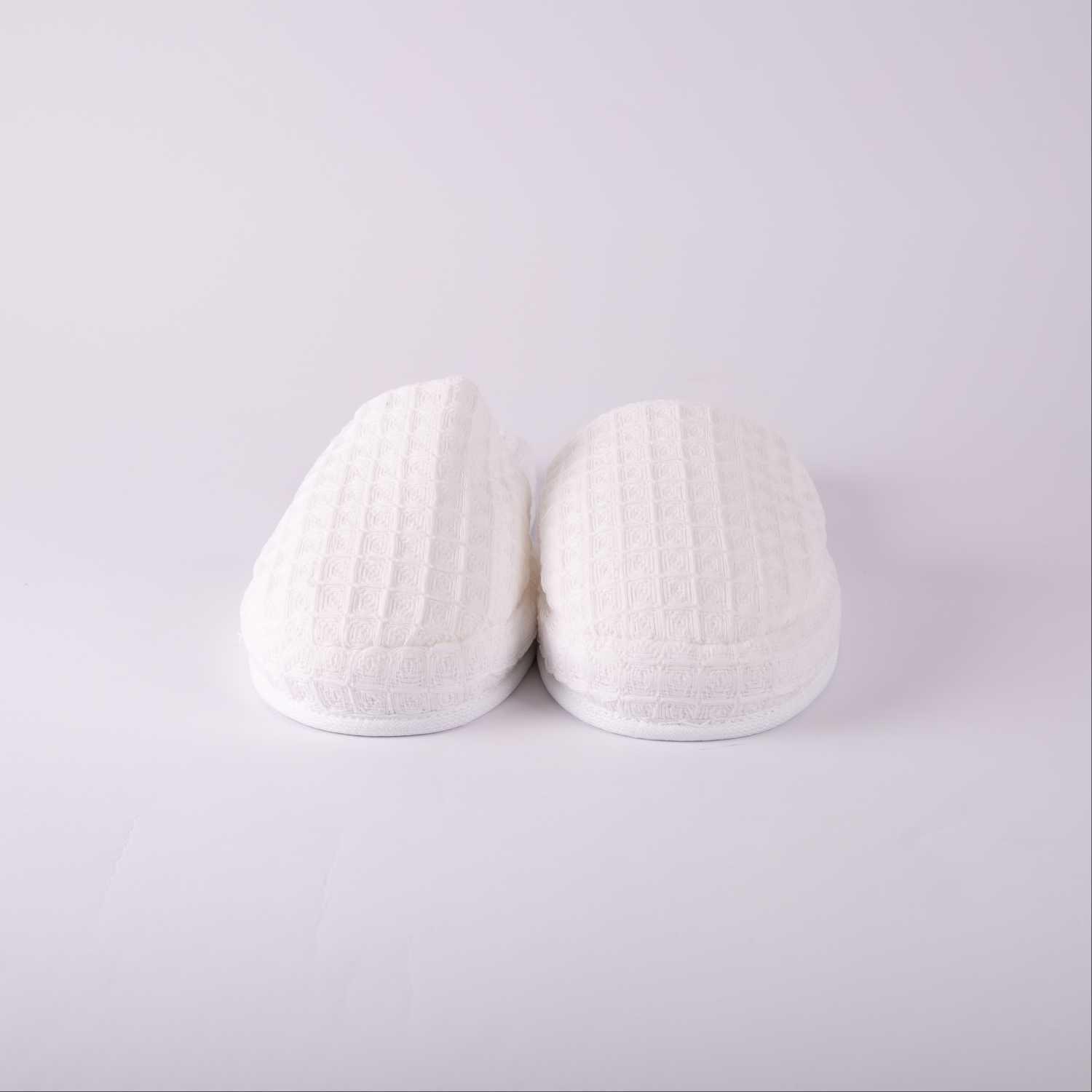 Amaya Slippers XL White