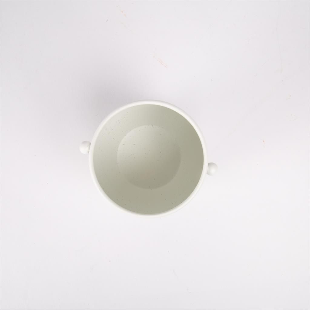 Plant pot with 2 dots
