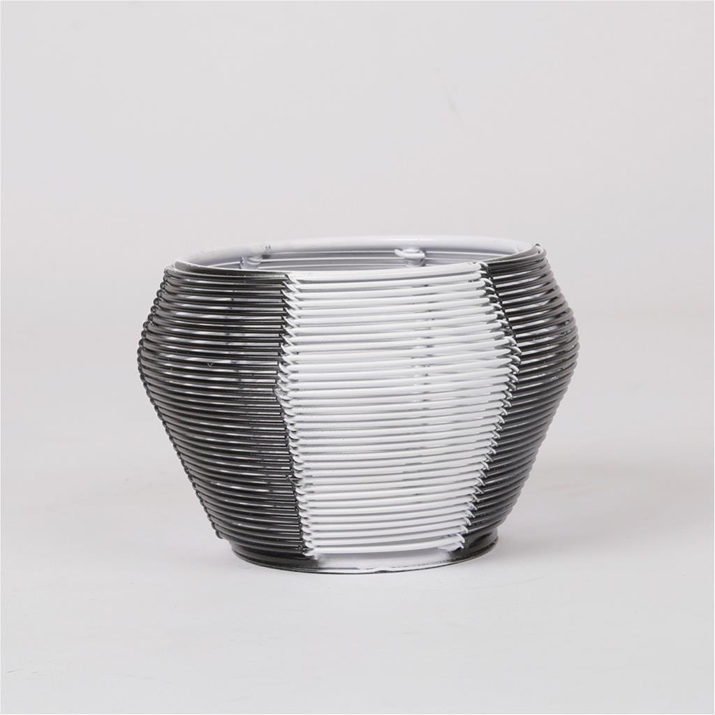 serving basket from mimosa