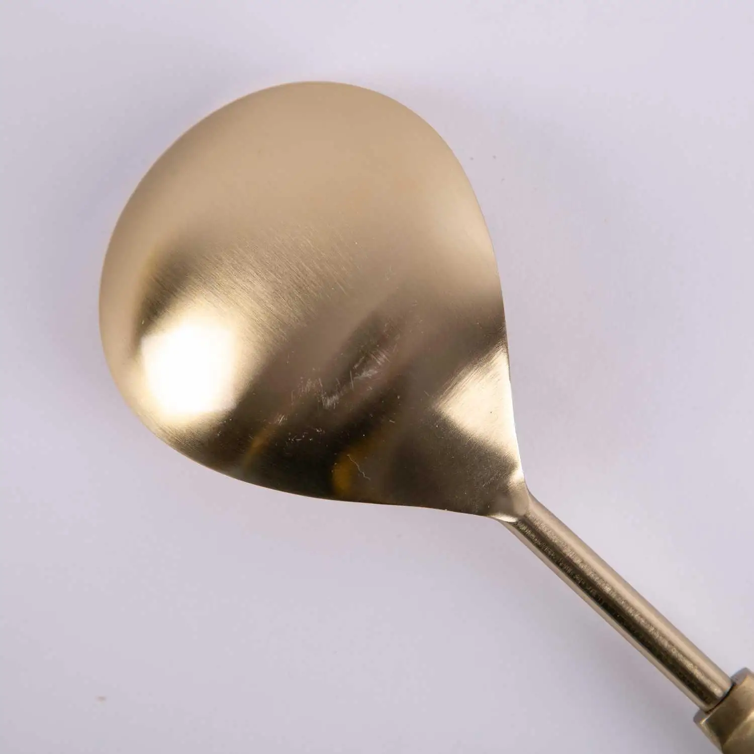 Salad serving set from Atheela