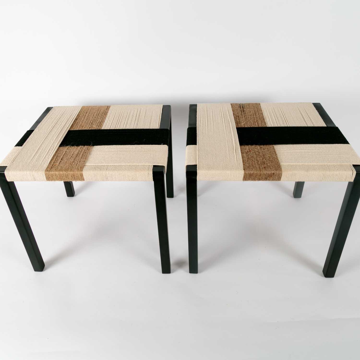Bench with Stools - S/3