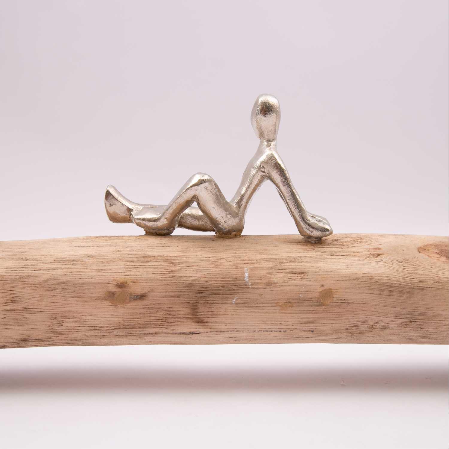 Figure of Viola