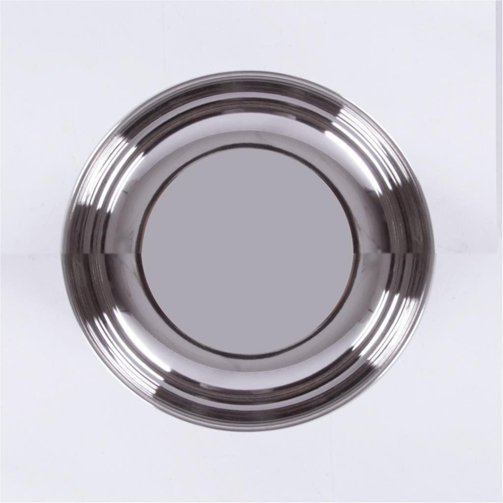 Salad serving metal dish