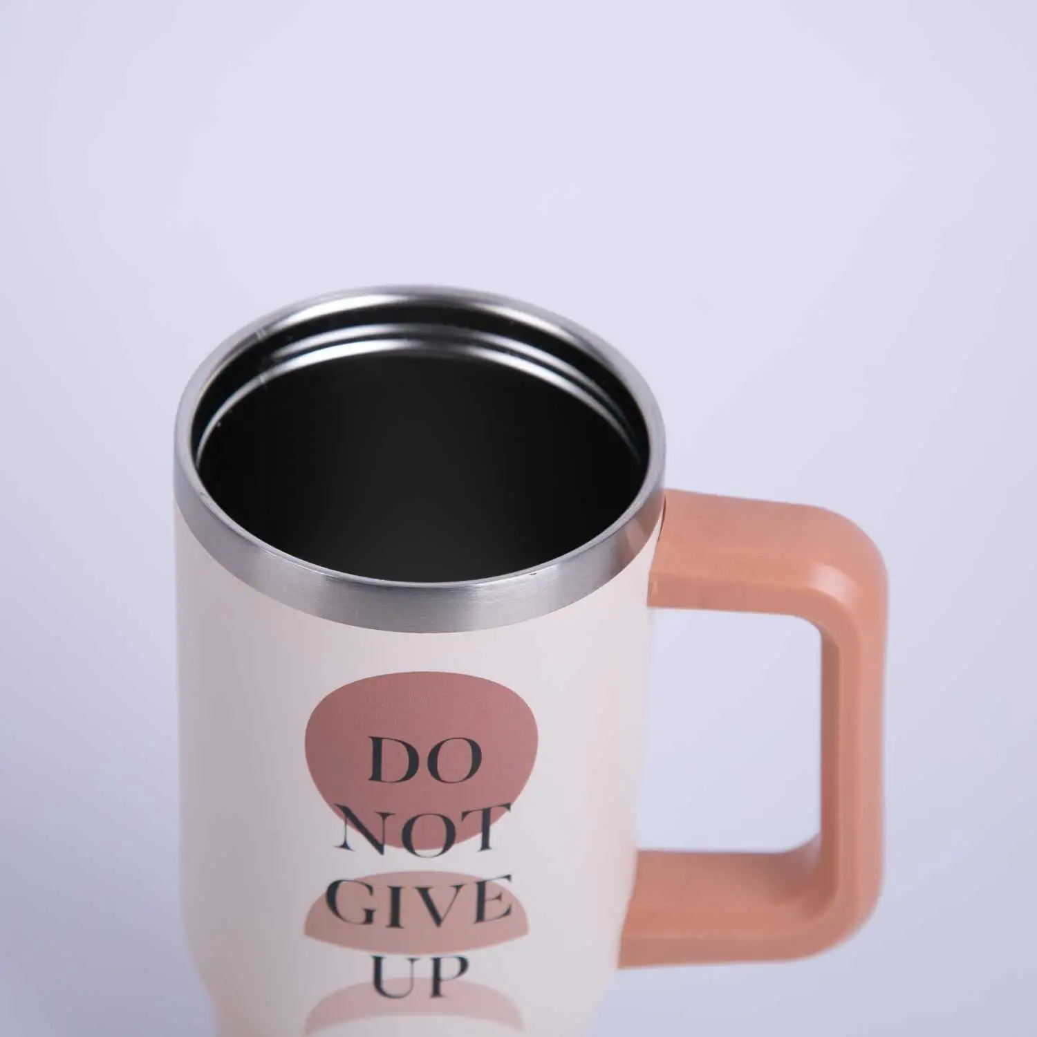 Travel Mug 887 ml from Solana